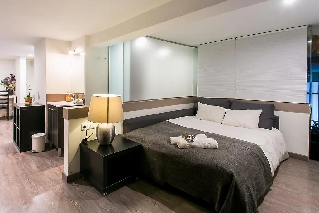 4 Rooms Barcelona Appartement